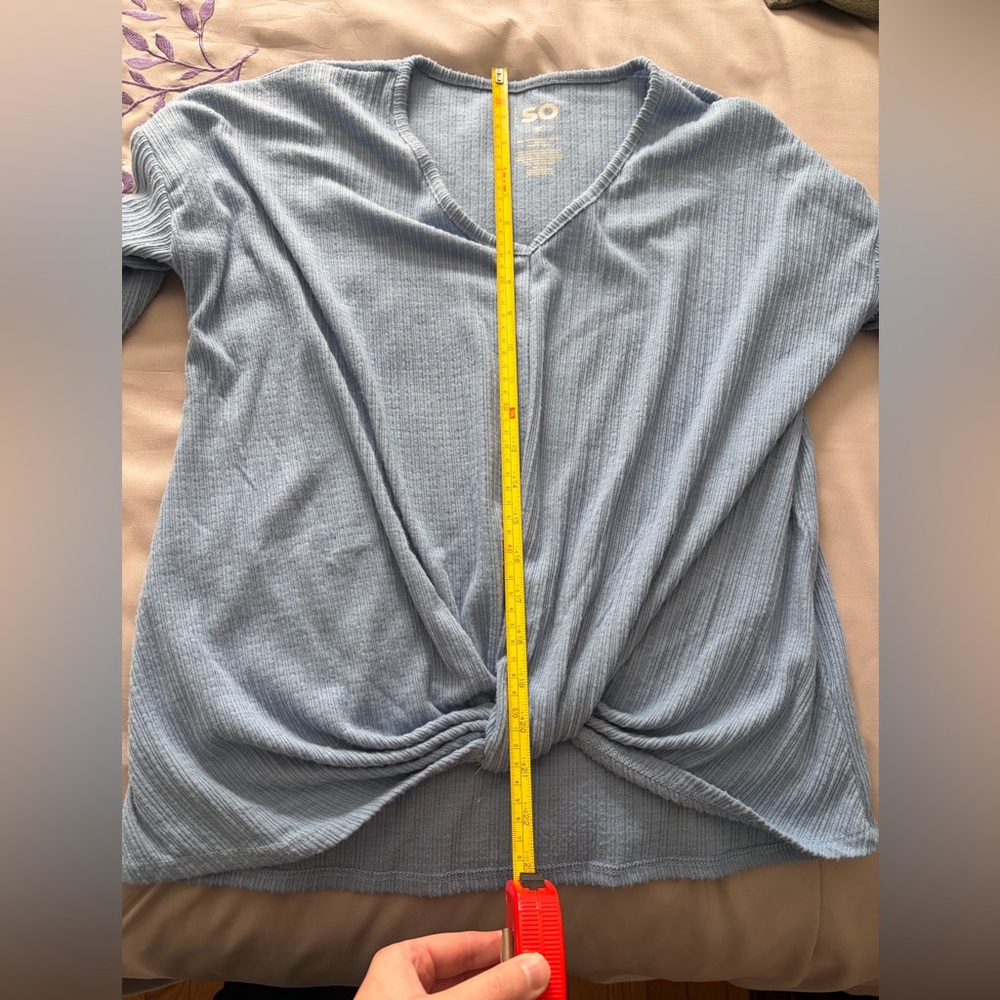 SO Women’s Blue Front Knot Long Sleeve Top - Picture 4 of 5